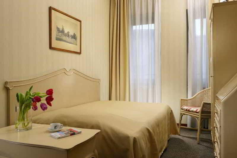 Commodore Hotel 4*
