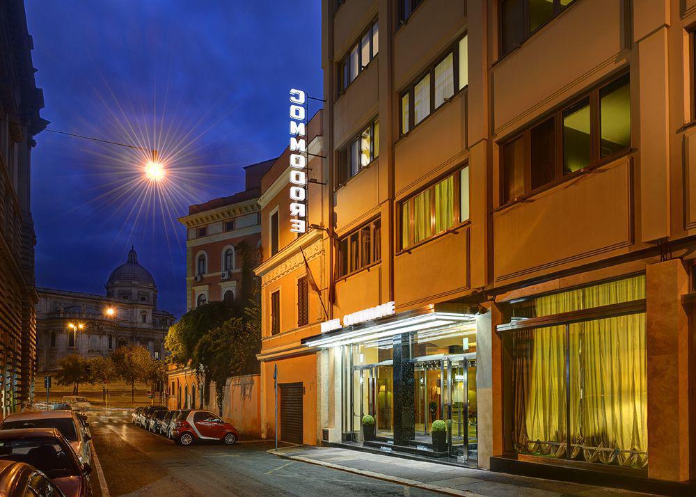 Commodore Hotel 4*